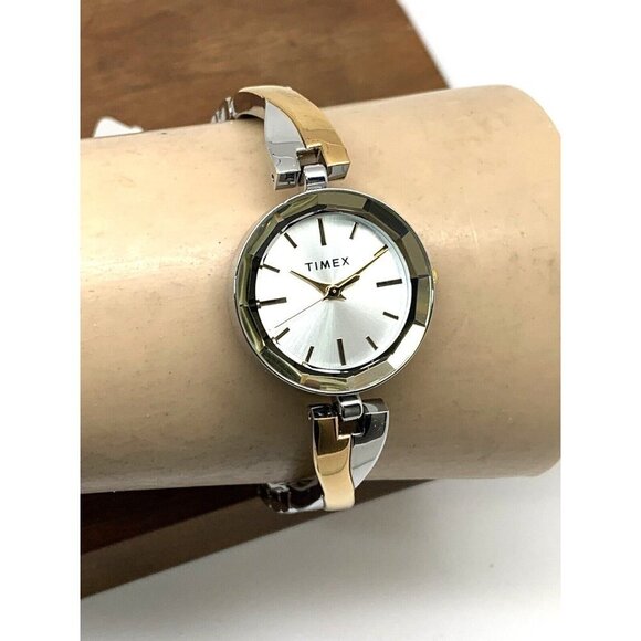 Timex Women's Watch TW2U69700 Quartz Silver Dial Two Tone Stainless Stee… - Picture 10 of 13